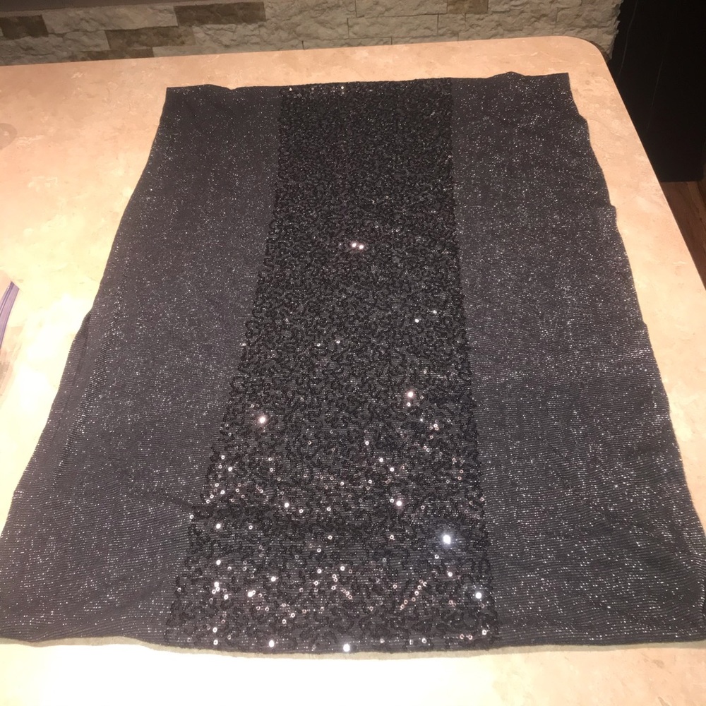 American Eagle scarf